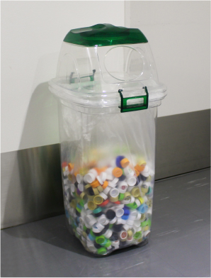 ペットボトルキャップの回収ボックス