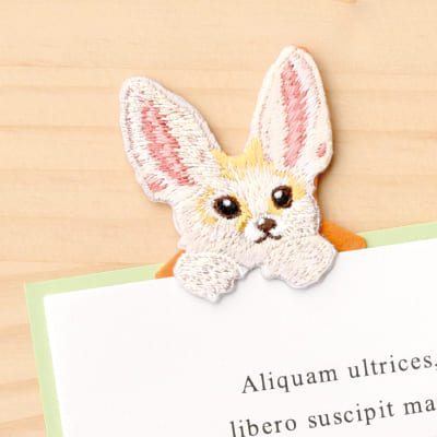 ANIMAL BOOKMARKER 刺繍しおり フェネックの画像02
